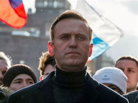  Navalny Poisoning: A Political Thriller Unveiled